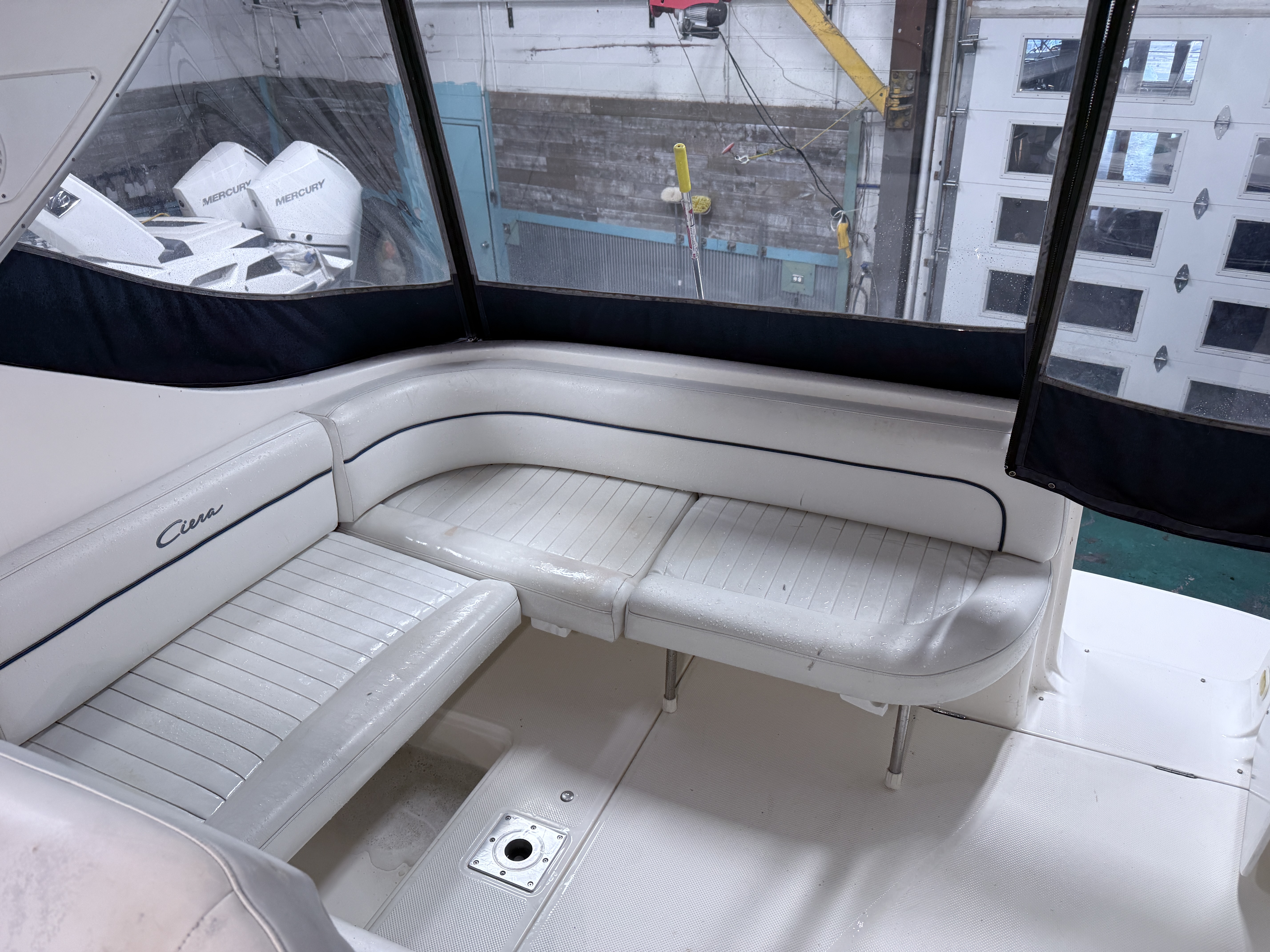 2002 Bayliner 3055 Ciera - Image 4