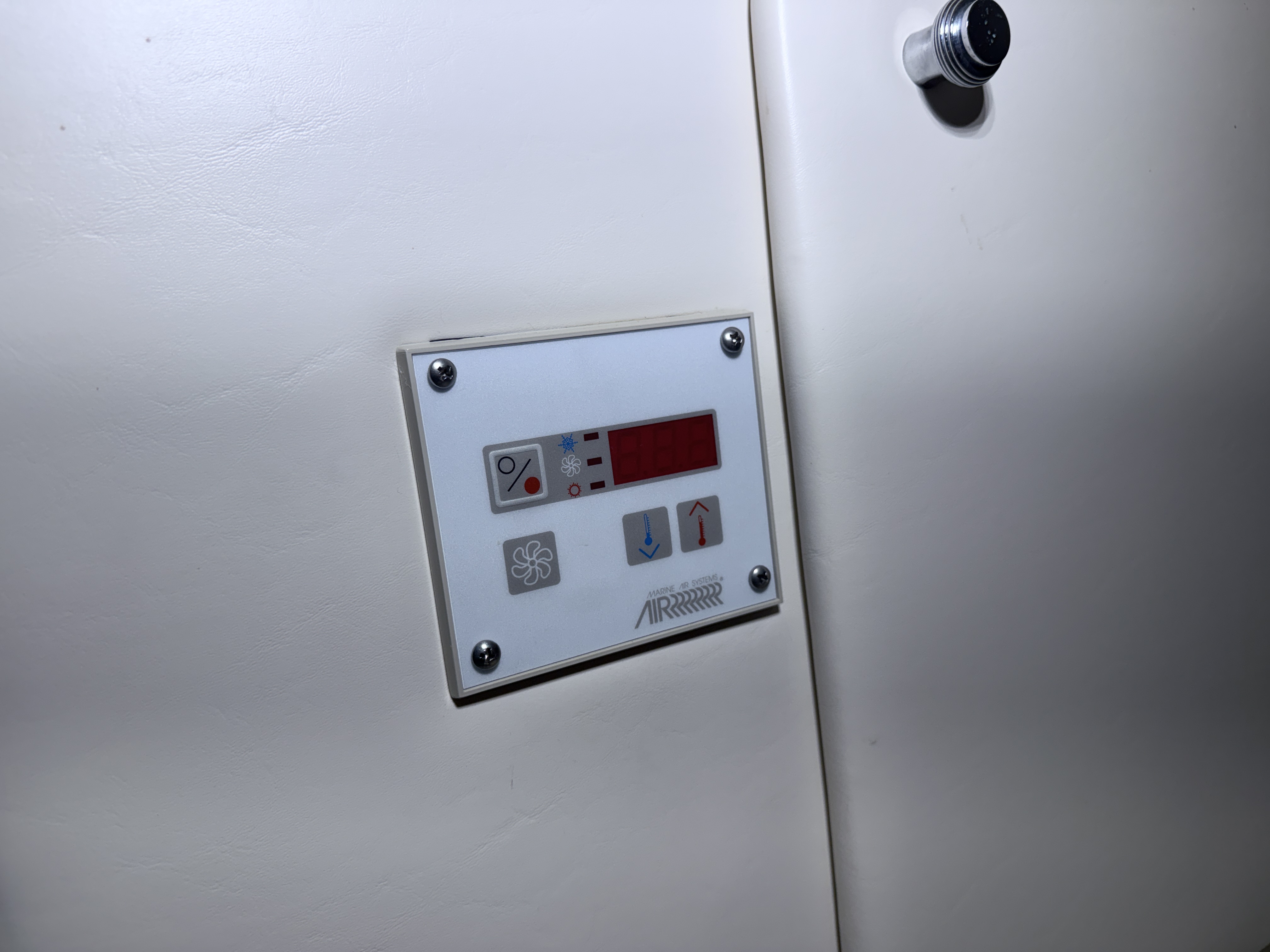 2002 Bayliner 3055 Ciera - Image 17