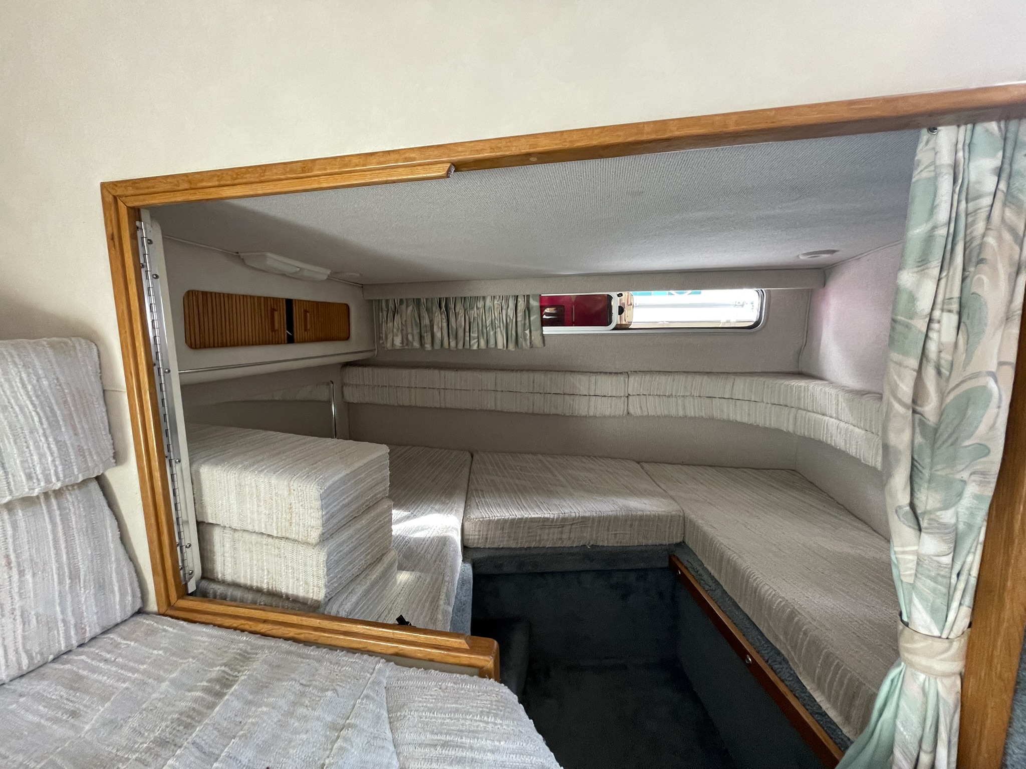 1992 Sea Ray 300 Sundancer - Image 5