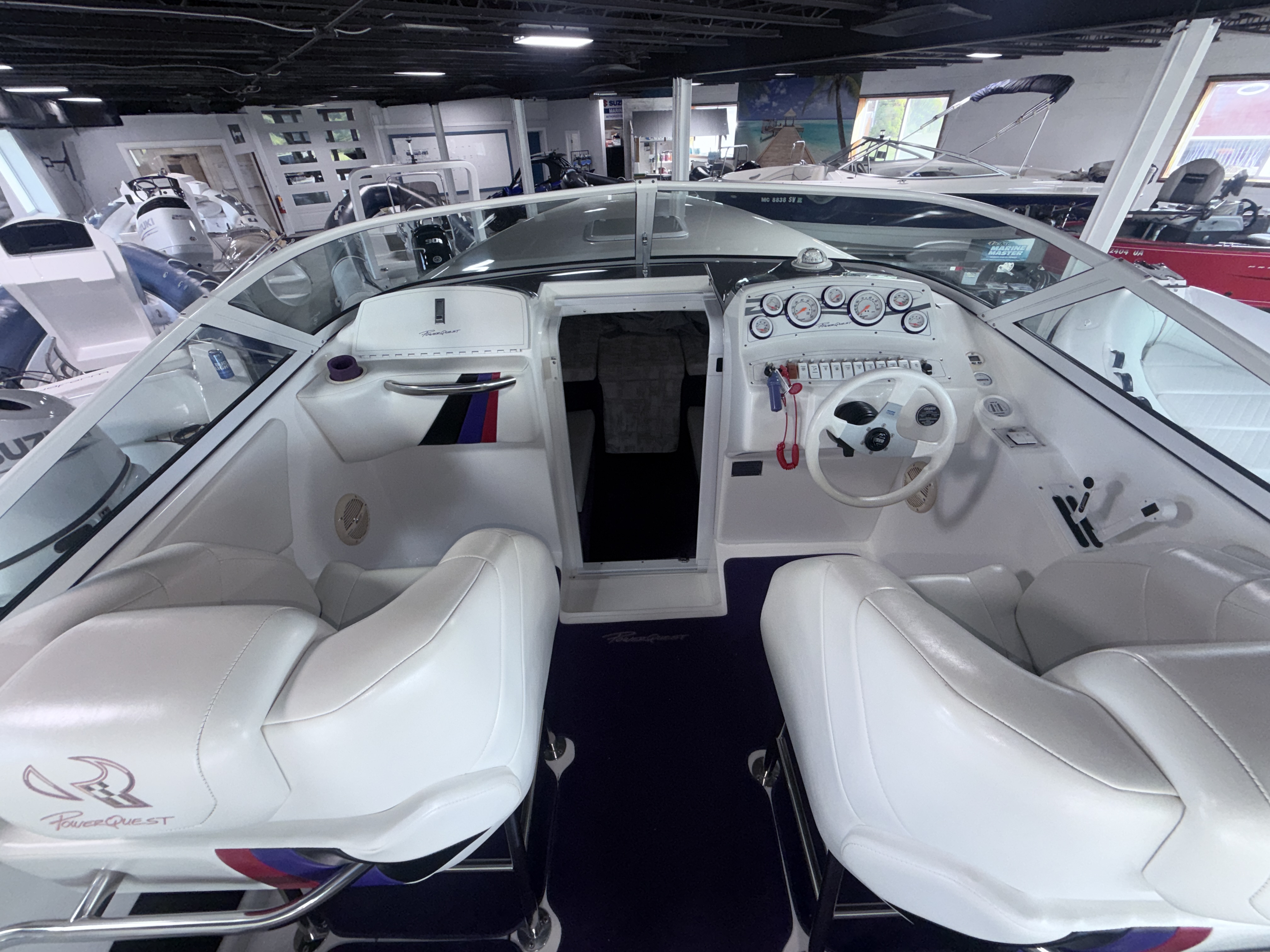 1999 Powerquest 260 SX - Image 9