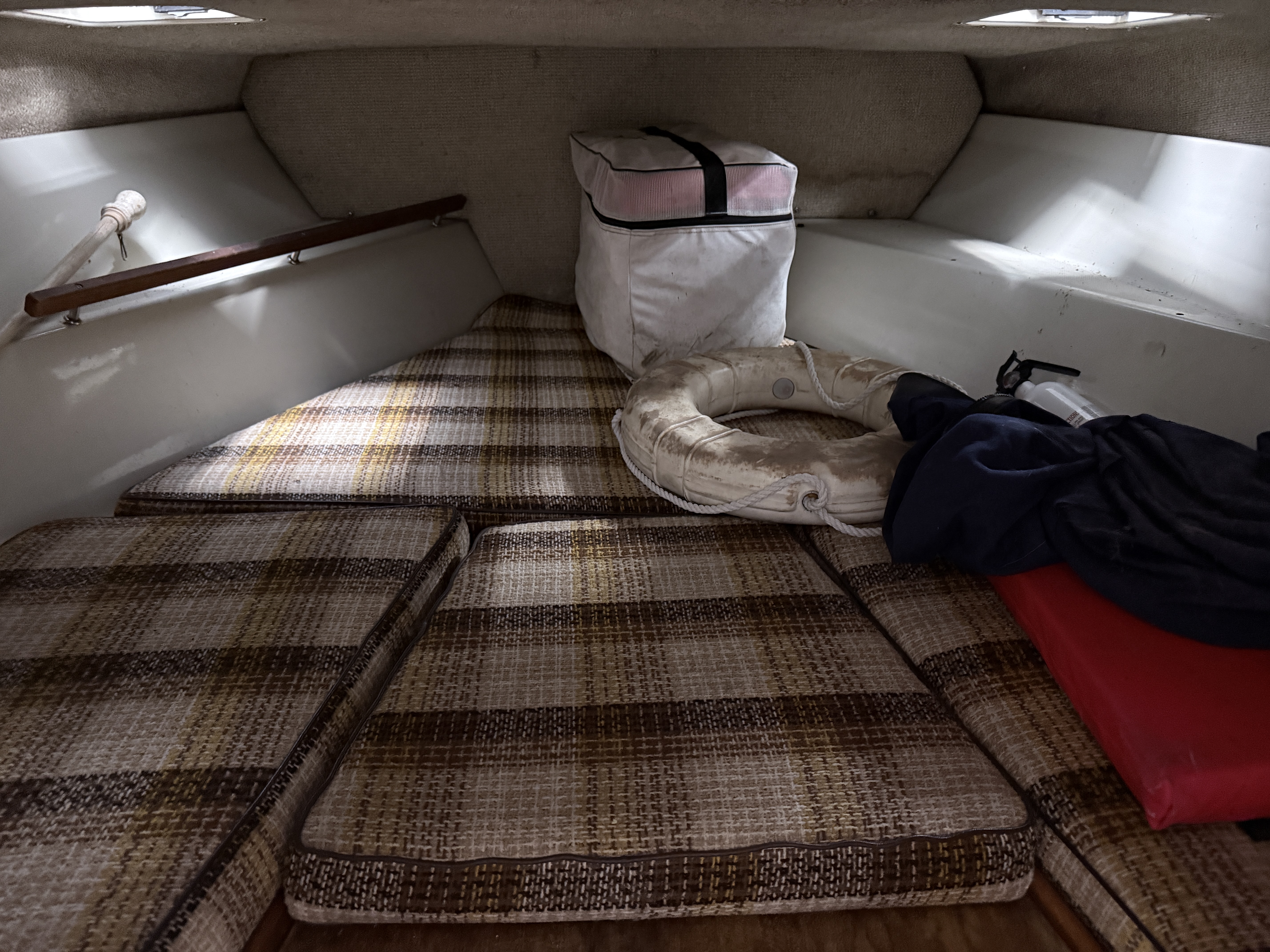 1985 Boston whaler 25 Revenge WT - Image 6