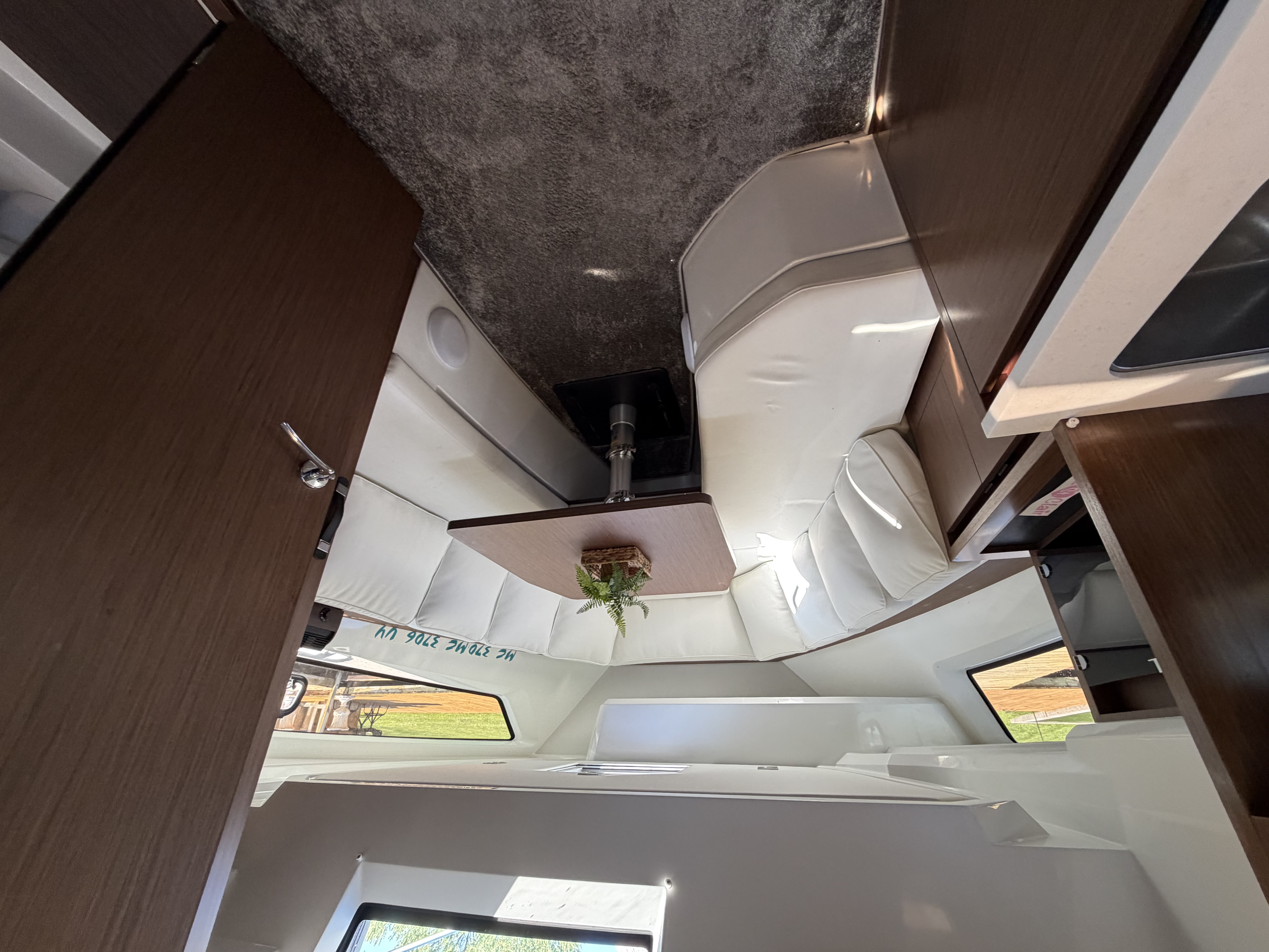 2023 Jeanneau Leader 12.5 WA - Image 13
