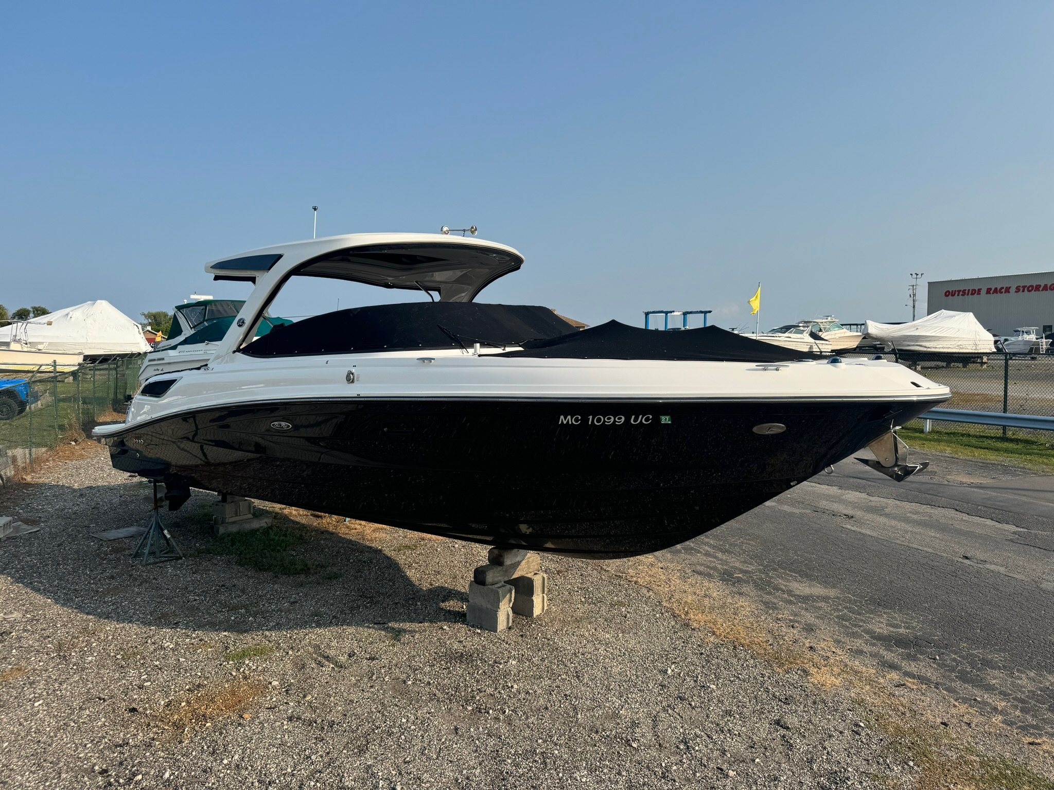 2018 Sea Ray 350slx - Image 27