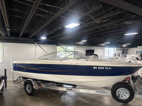 2006 Bayliner 215 Capri - Image 4