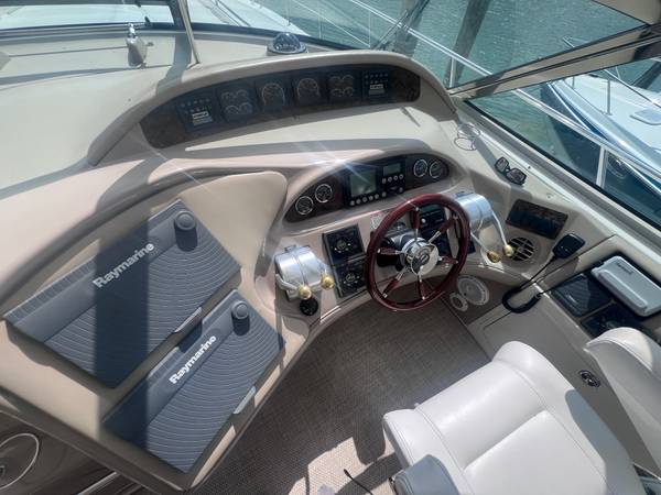 1998 Sea Ray 540 Sundancer - Image 4