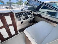 1985 Silverton Gulfstream - Thumbnail 4