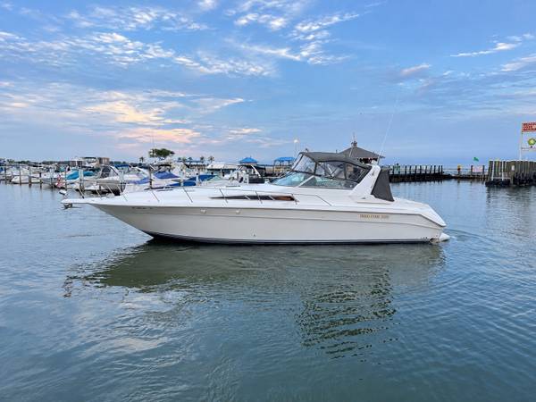 1990 Sea Ray 420 Sundancer