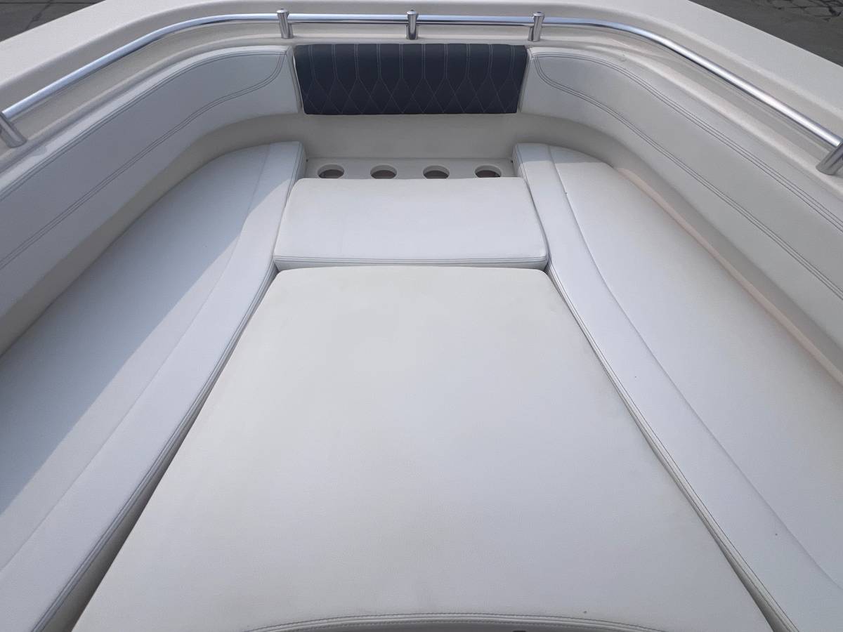 2020 Cobia 301 Center Console - Image 29