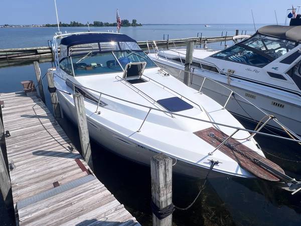 1987 Sea Ray 300 Weekender - Image 2
