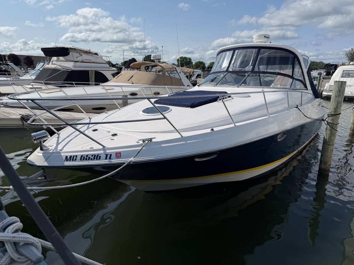 2007 Regal 3760 Commodore - Image 1