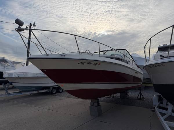 1987 Sea ray 268 weekender - Image 3