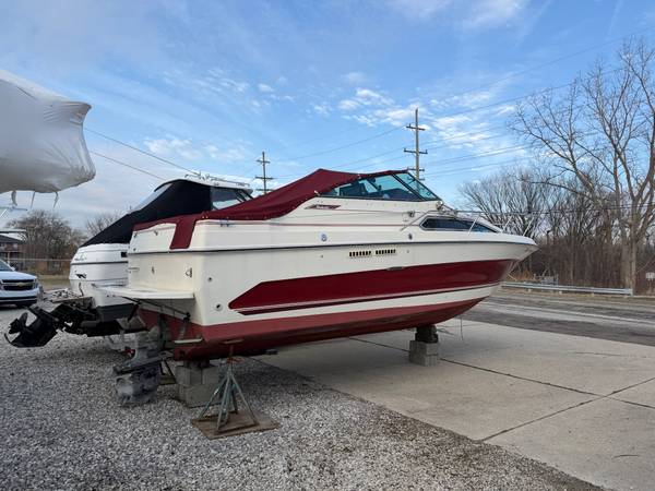 1987 Sea ray 268 weekender - Image 2