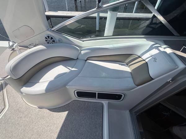 2005 Sea Ray  260 Sundancer - Image 5