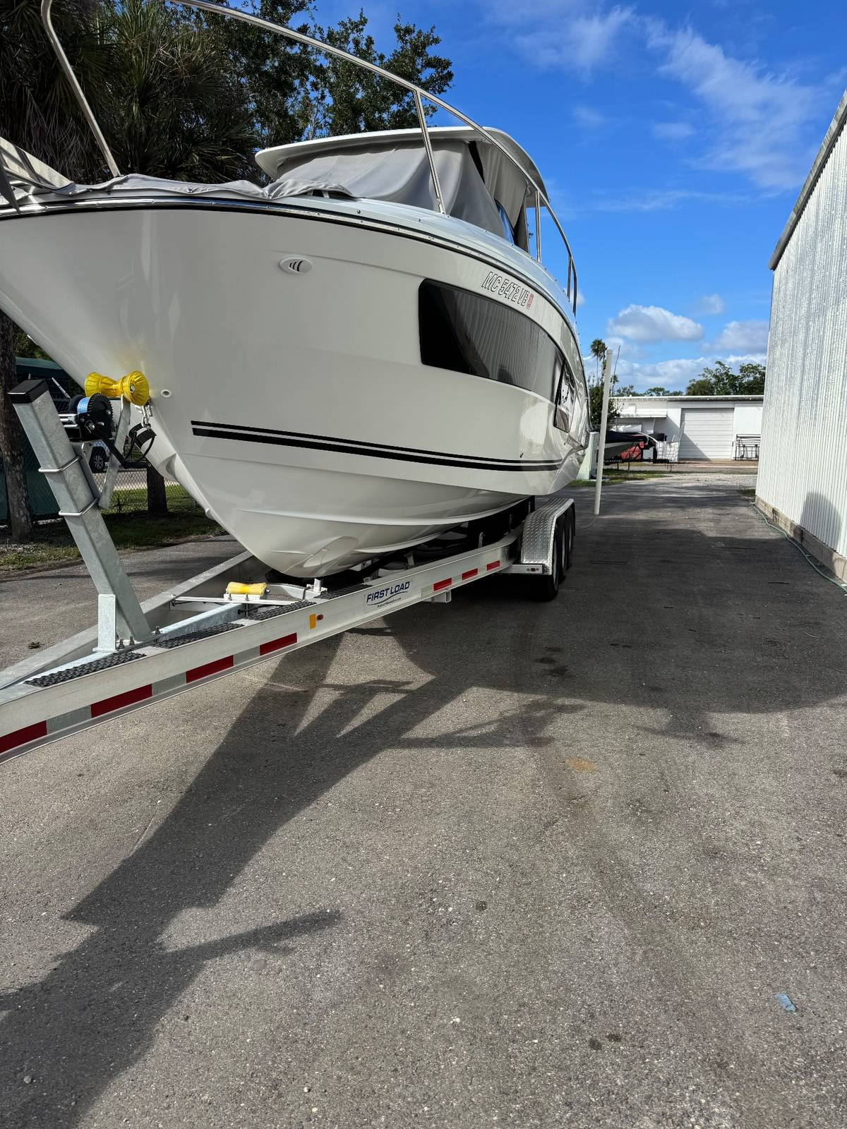 2025 Jenneau Leader 9.0 WA - Image 1