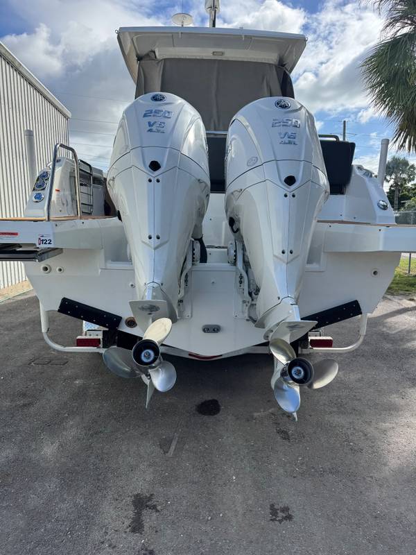 2025 Jenneau Leader 9.0 WA - Image 3